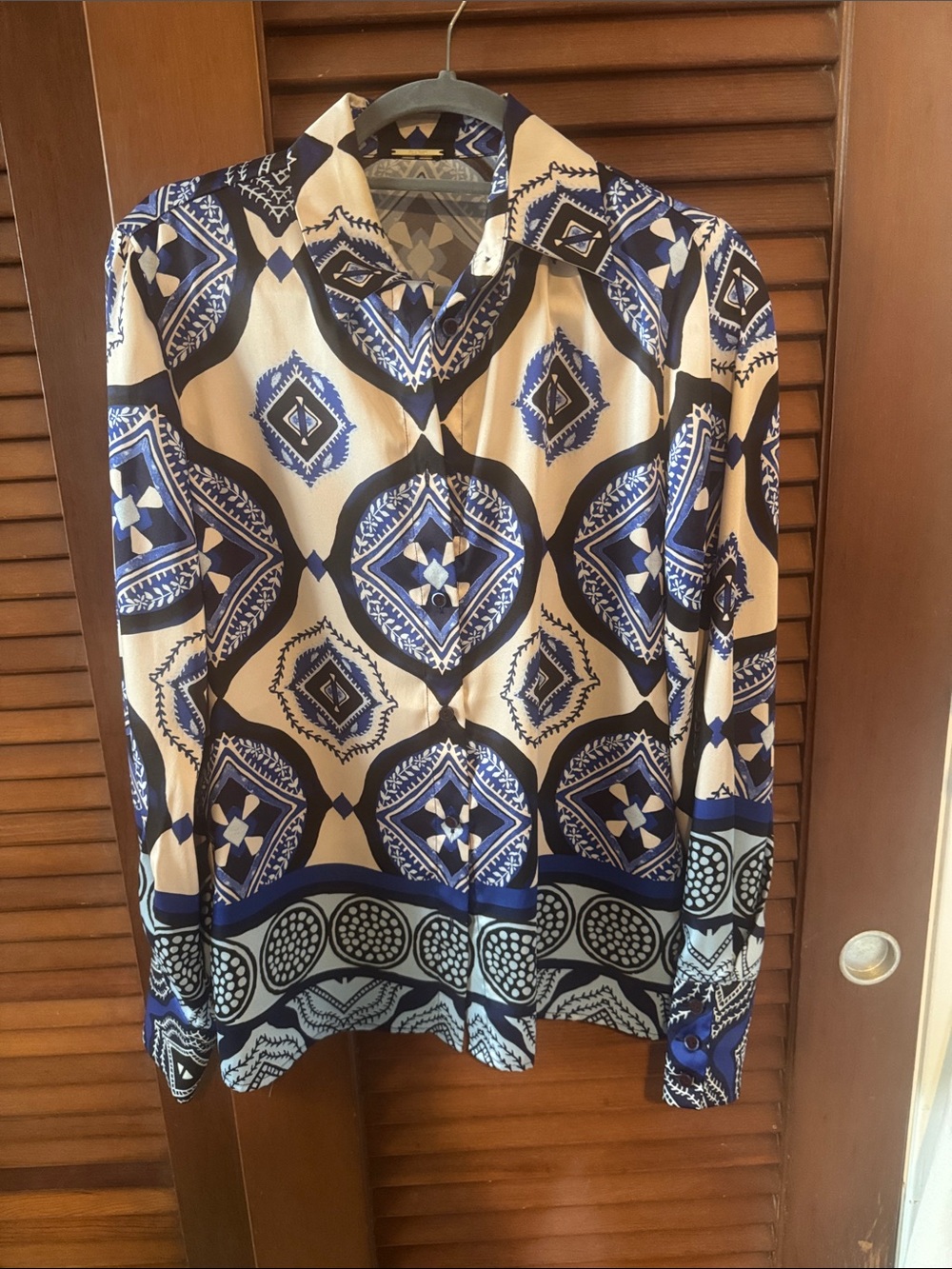 Alexis Geometric Button-Down Shirt in Blue and Cream